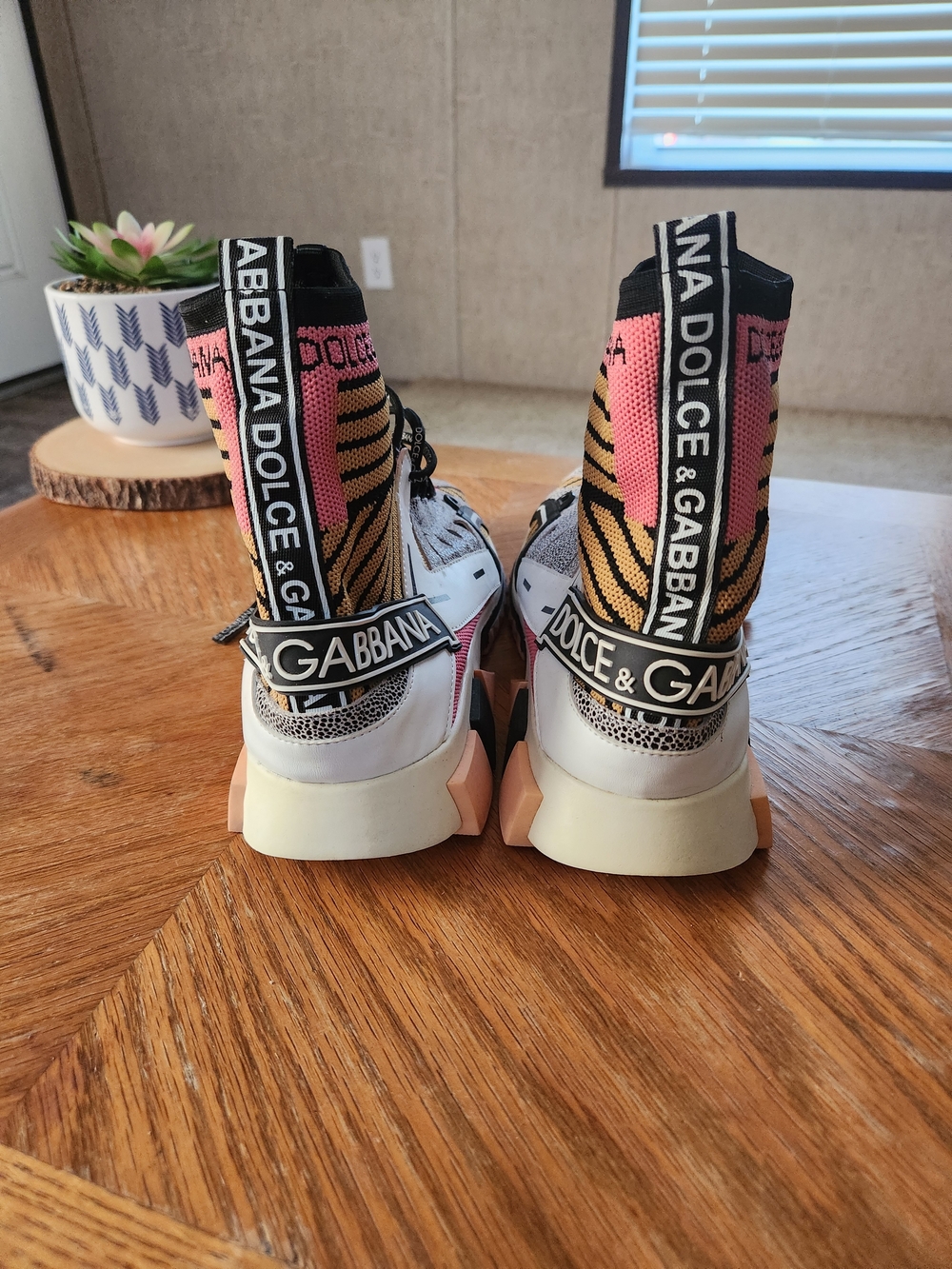 Dolce & Gabbana Pink Black White High-Top Knit Sneakers - Picture 3 of 4